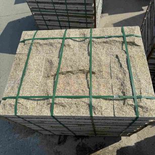 拉萨 黄金麻花岗岩石材自然面蘑菇石成品