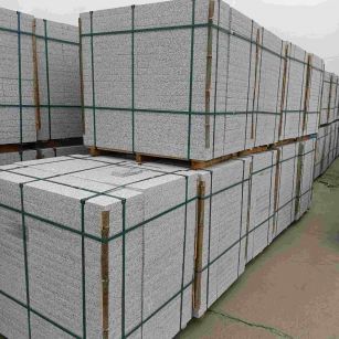 拉萨 白麻花岗岩石材荔枝面地铺石（300*600*50）