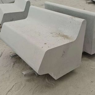 拉萨 芝麻白花岗岩异形坐凳，石凳