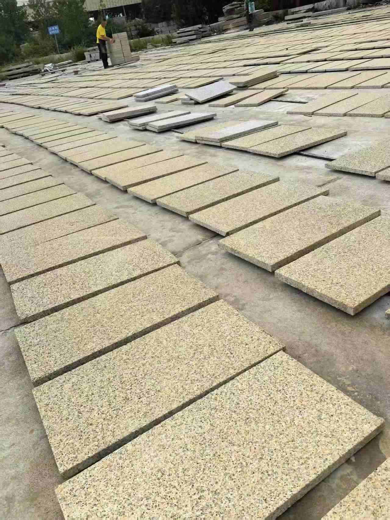 拉萨 黄金麻荔枝地铺石面排板