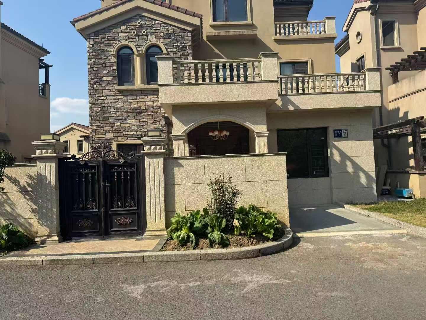 拉萨黄金麻别墅案例展示