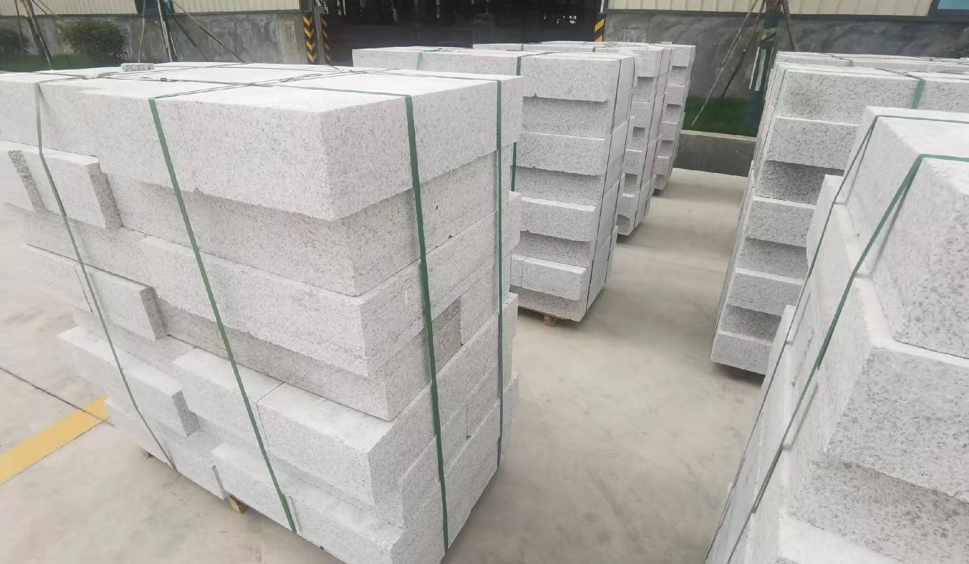 拉萨 白麻花岗岩路沿石，立缘石，平缘石，路牙石，道牙石，马路牙子等